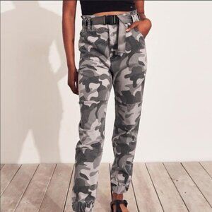 Hollister Girls Gray Camouflage Cinched Joggers High-Rise | M